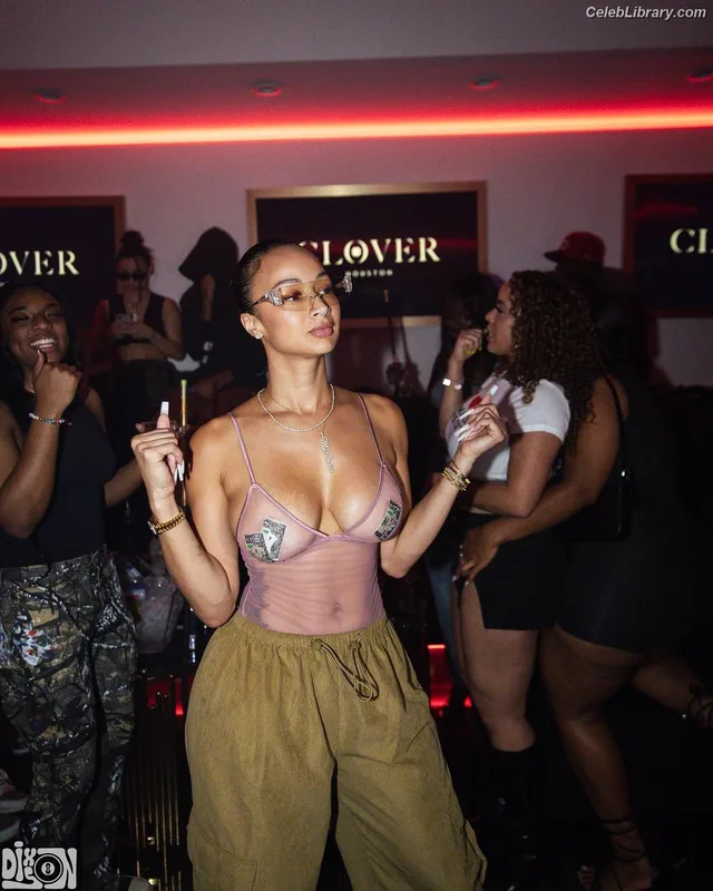 Draya Michele photo 2 of 342
