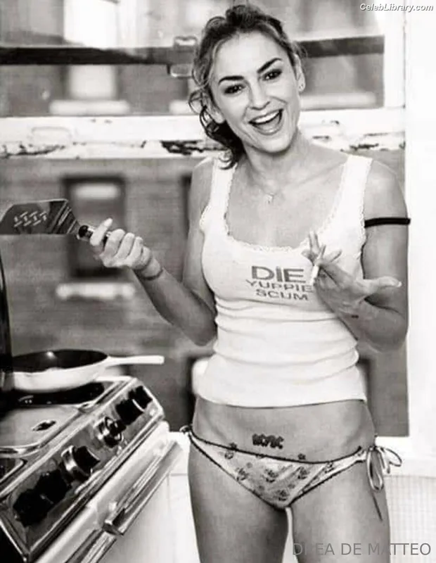 Drea DeMatteo photo 4 of 325