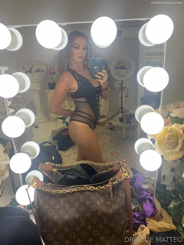 Drea DeMatteo photo 3 of 325