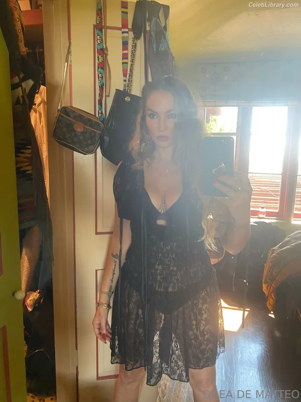 Drea DeMatteo photo 18 of 325
