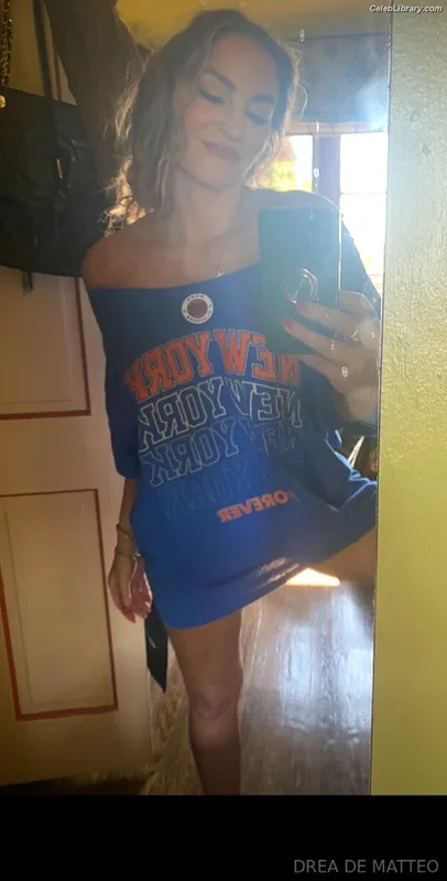 Drea DeMatteo photo 14 of 325