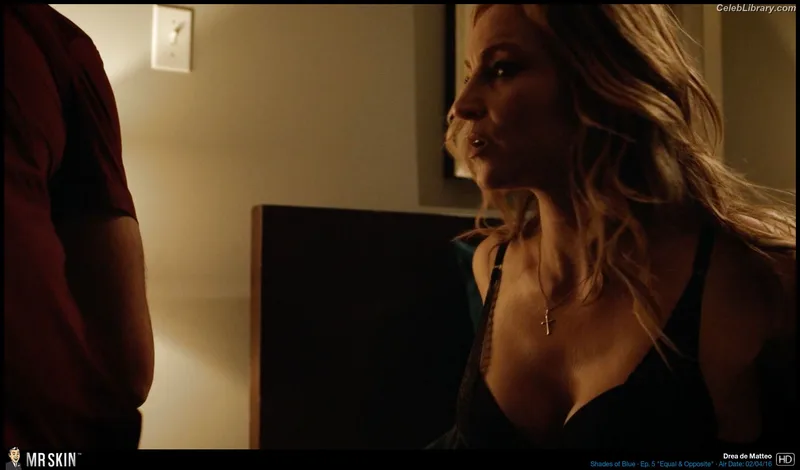 Drea DeMatteo photo 10 of 325