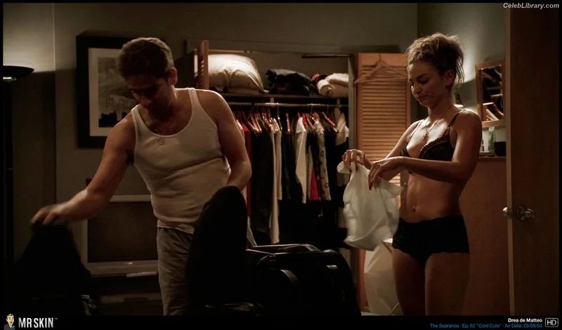 Drea DeMatteo photo 19 of 325
