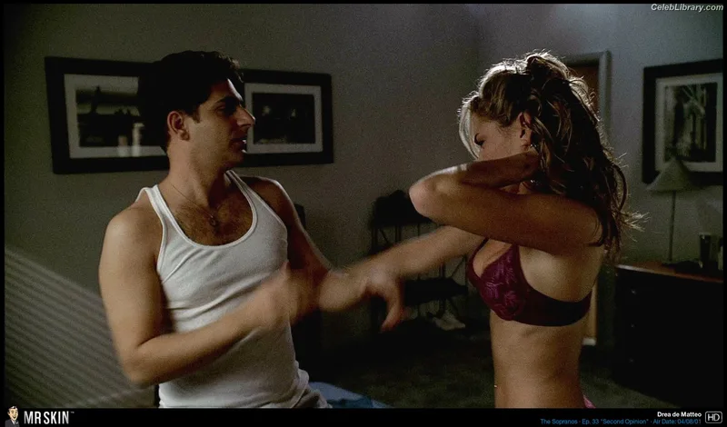 Drea DeMatteo photo 1 of 325