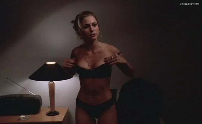 Drea DeMatteo photo 13 of 325