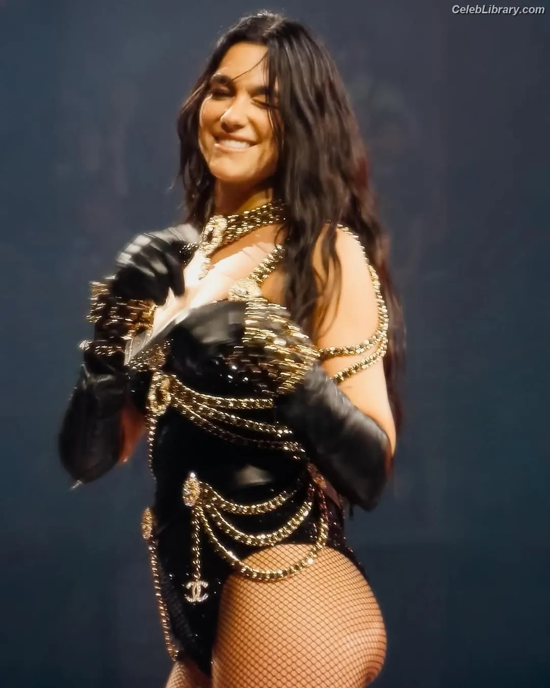 Dua Lipa photo 19 of 7813
