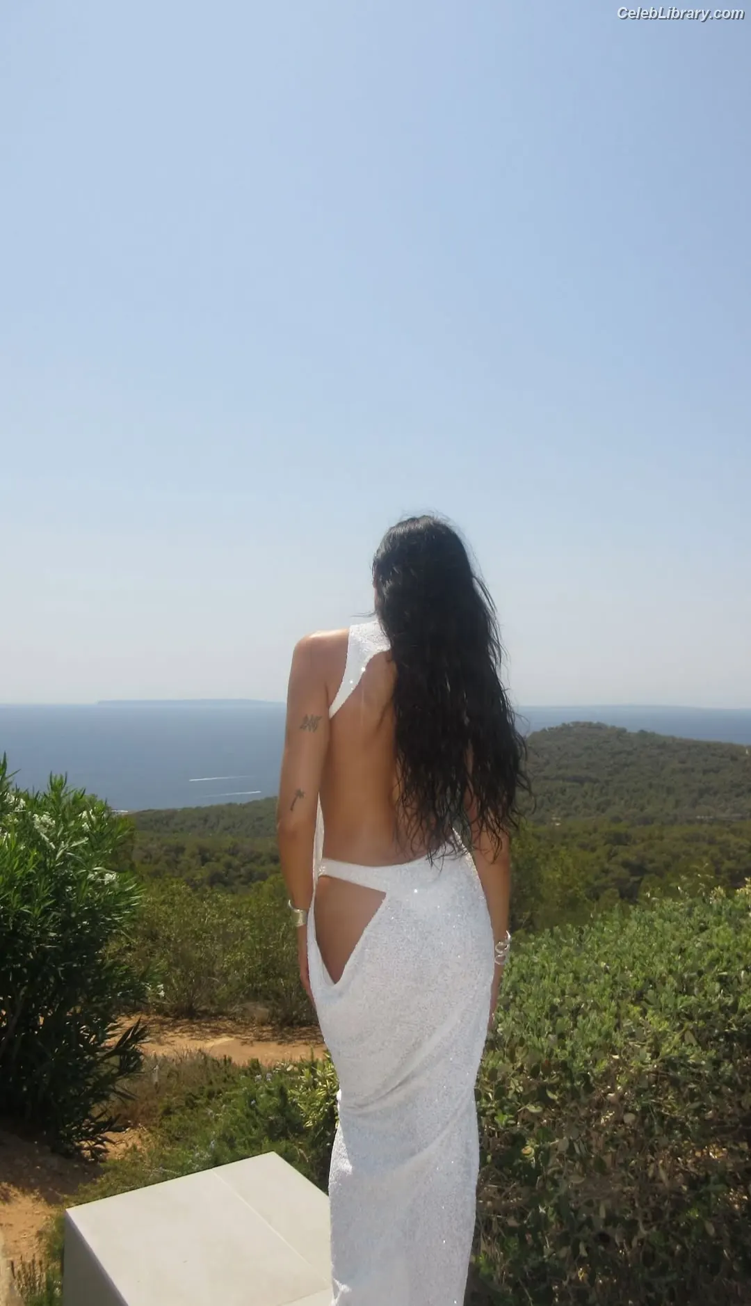 Dua Lipa photo 20 of 7813