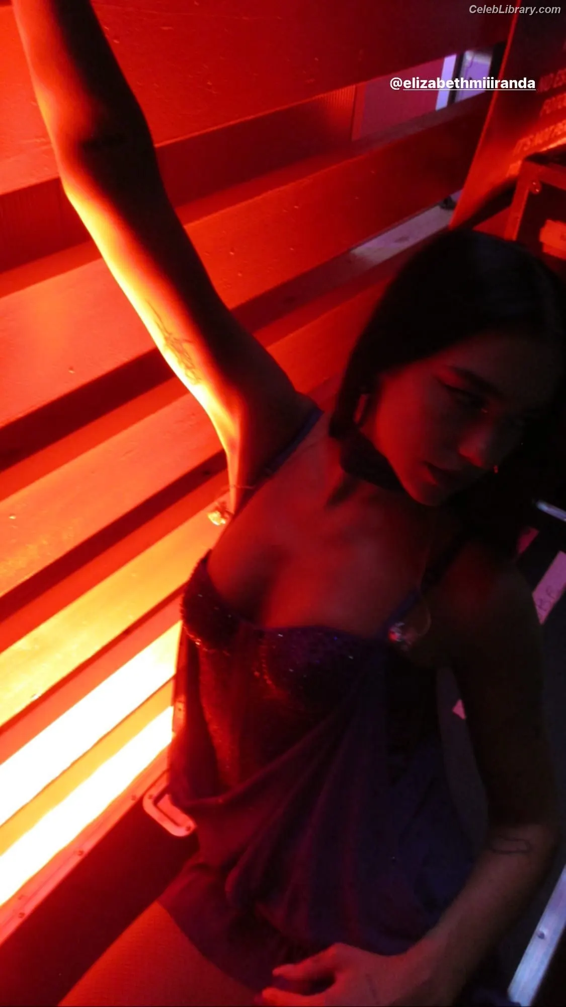 Dua Lipa photo 18 of 7813