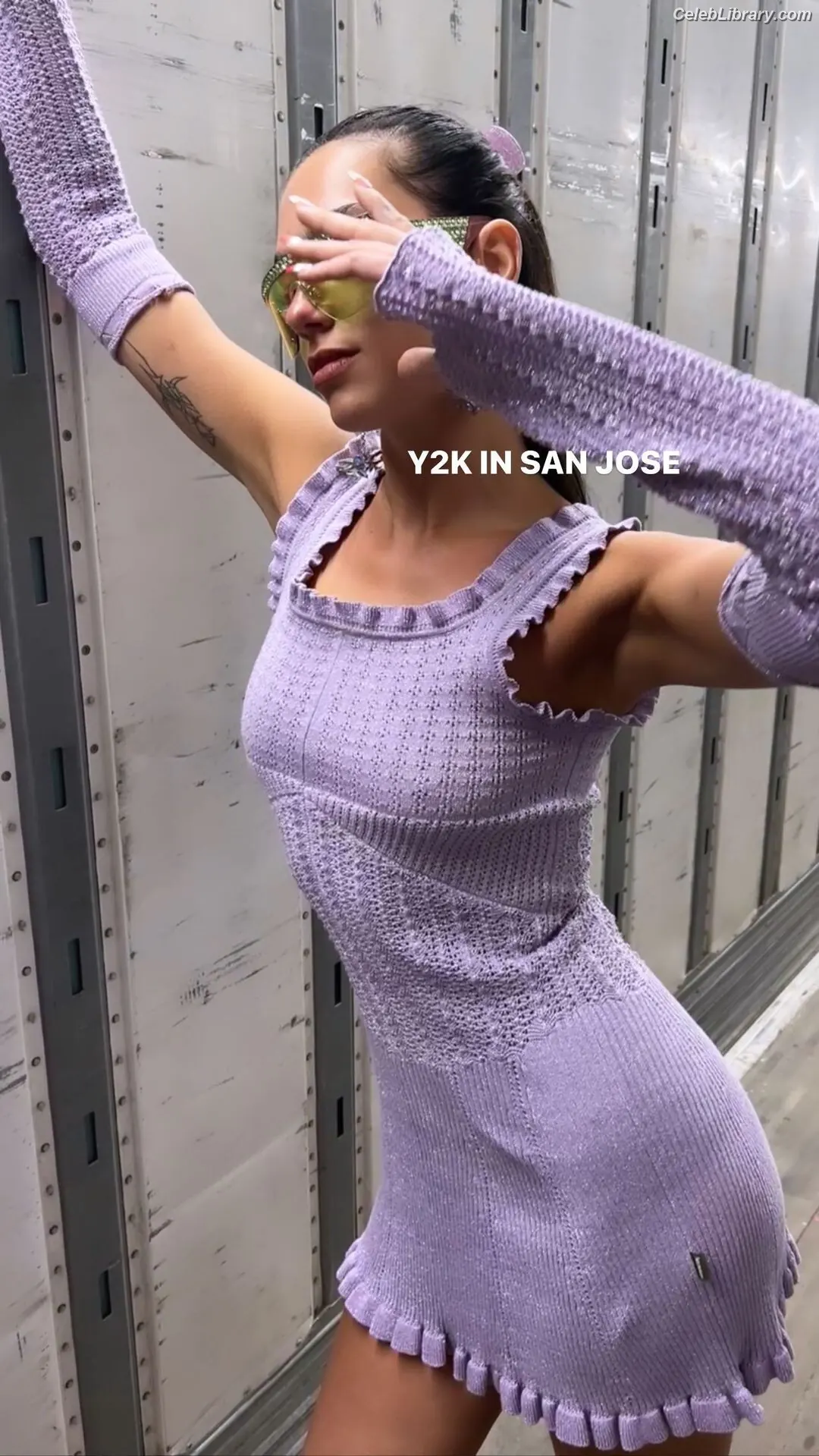 Dua Lipa photo 2 of 7813