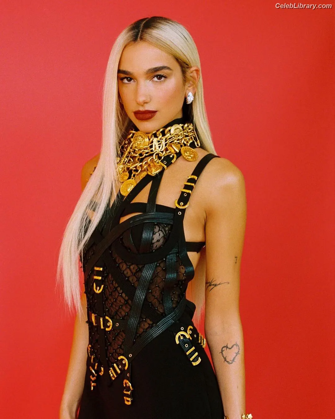 Dua Lipa photo 22 of 7813