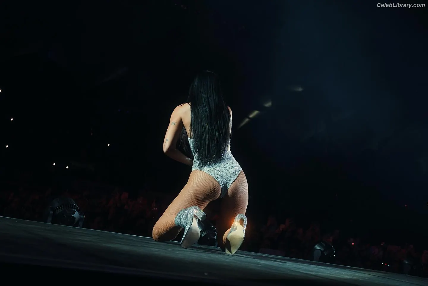 Dua Lipa photo 21 of 7813