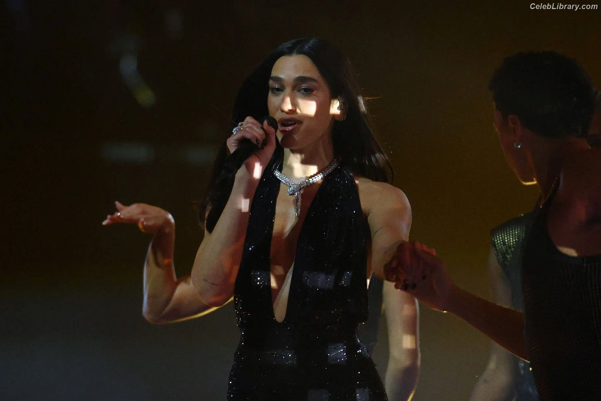 Dua Lipa photo 16 of 7813