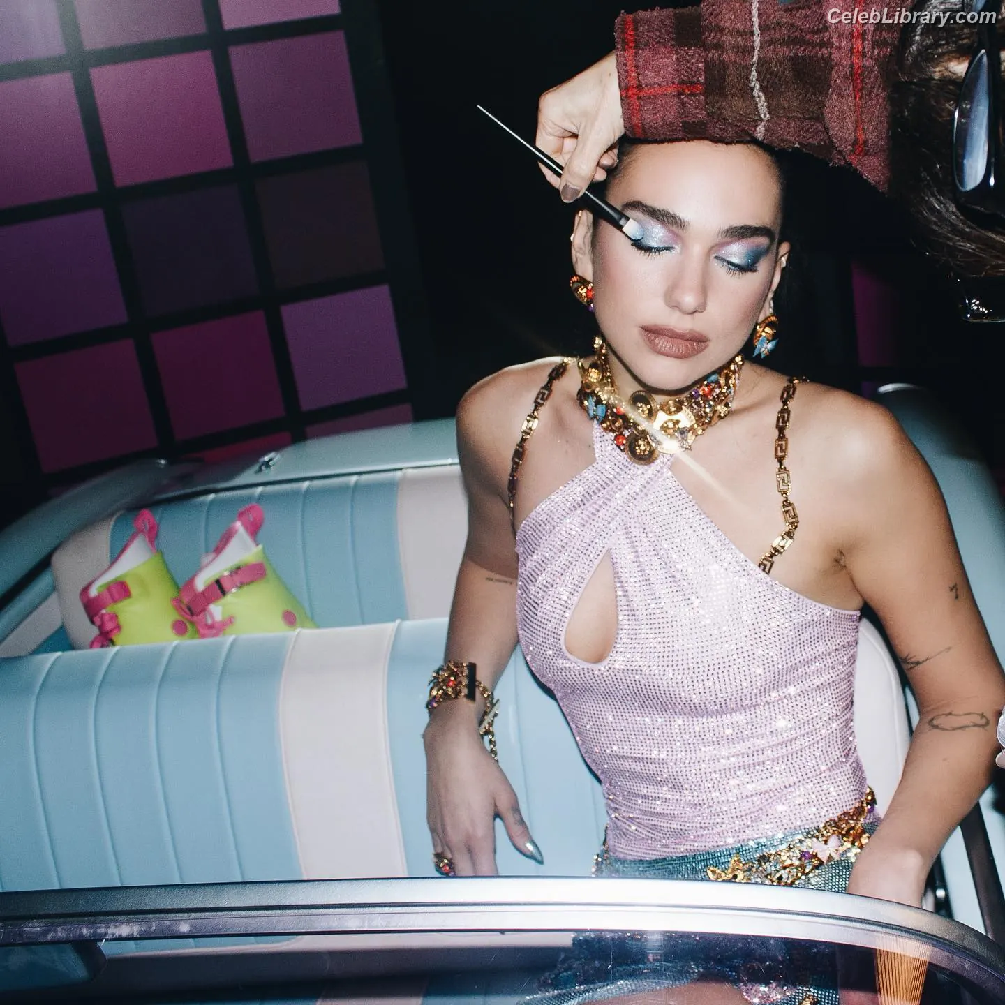 Dua Lipa photo 10 of 7813