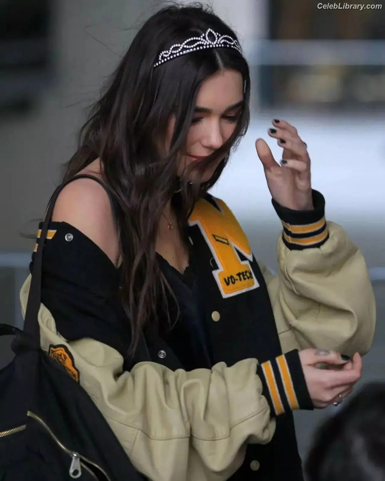 Dua Lipa photo 10 of 7813