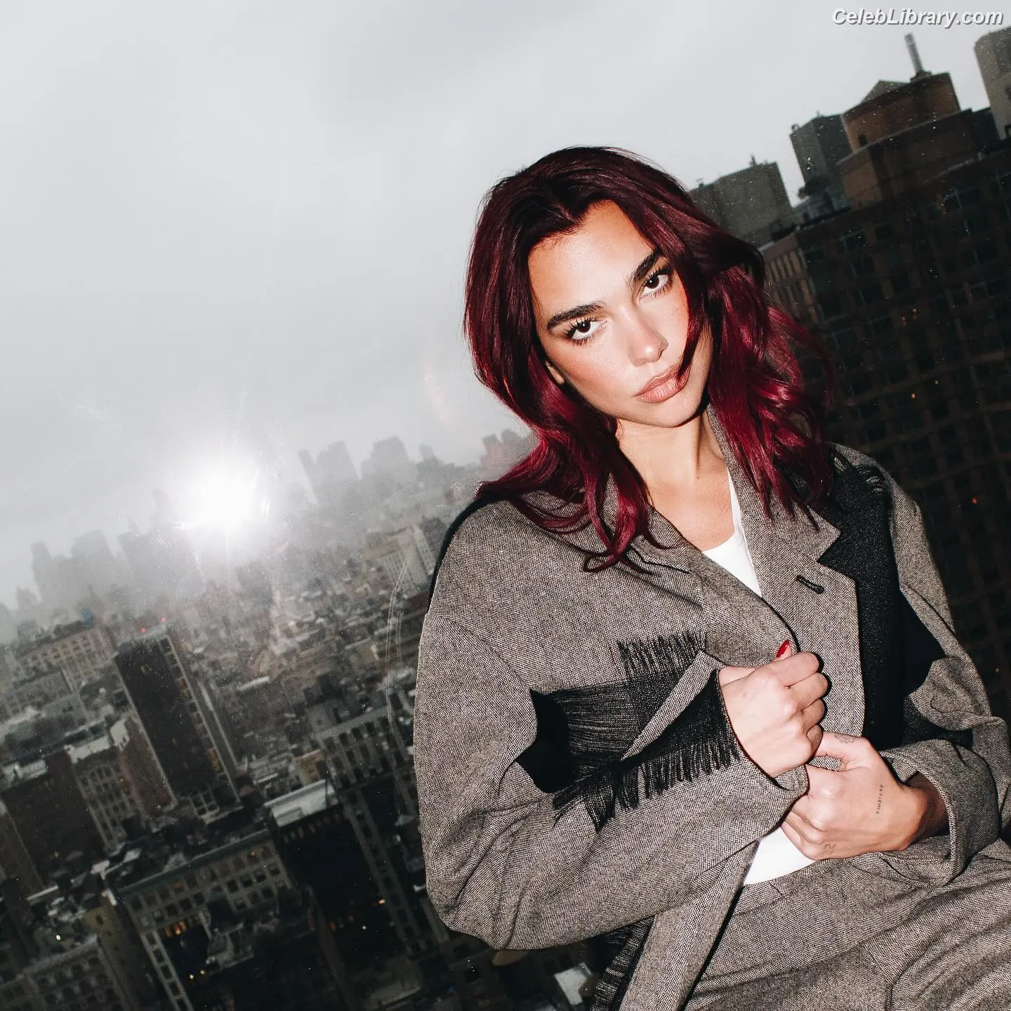 Dua Lipa photo 7 of 7813