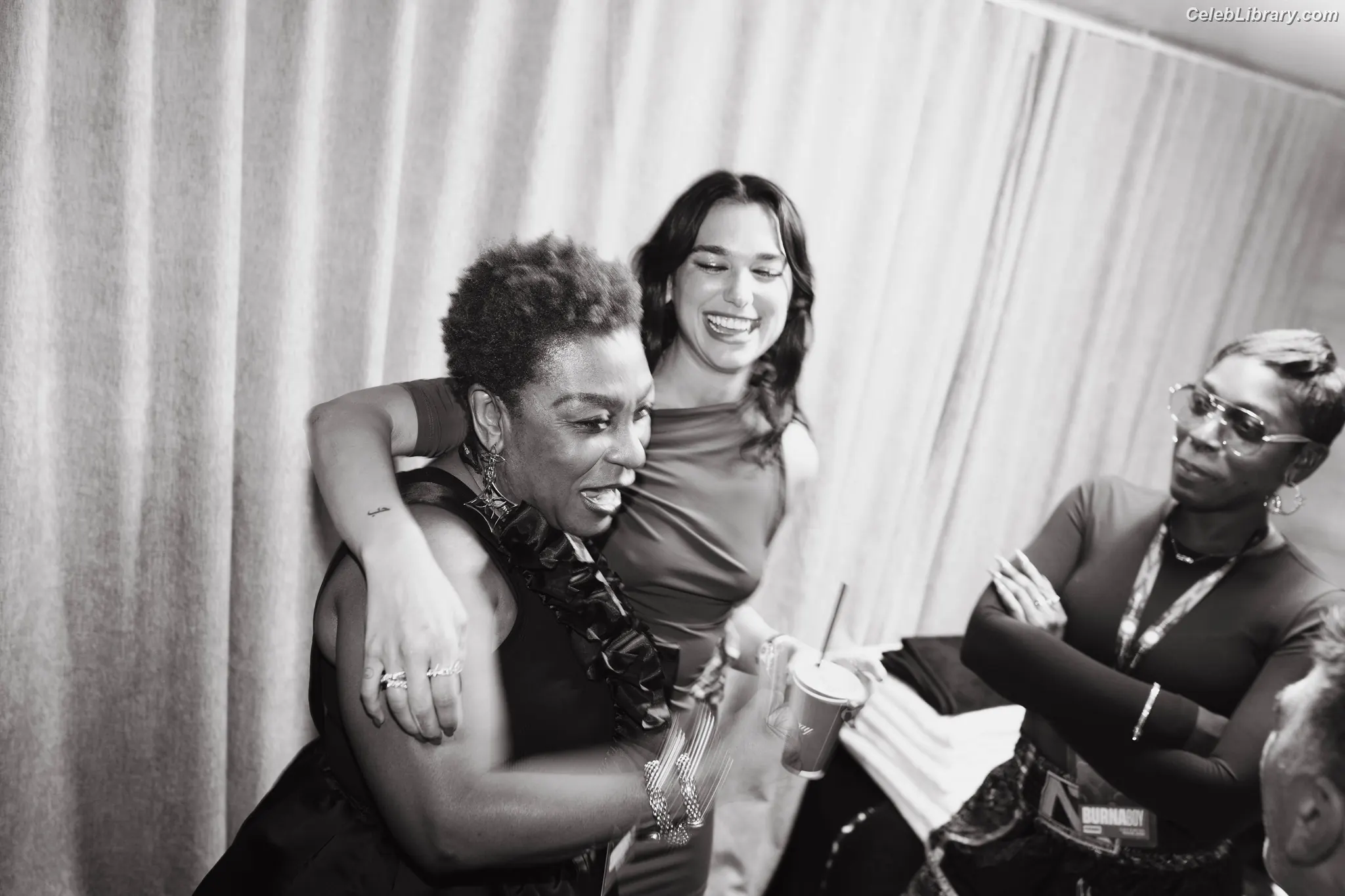 Dua Lipa photo 24 of 7813