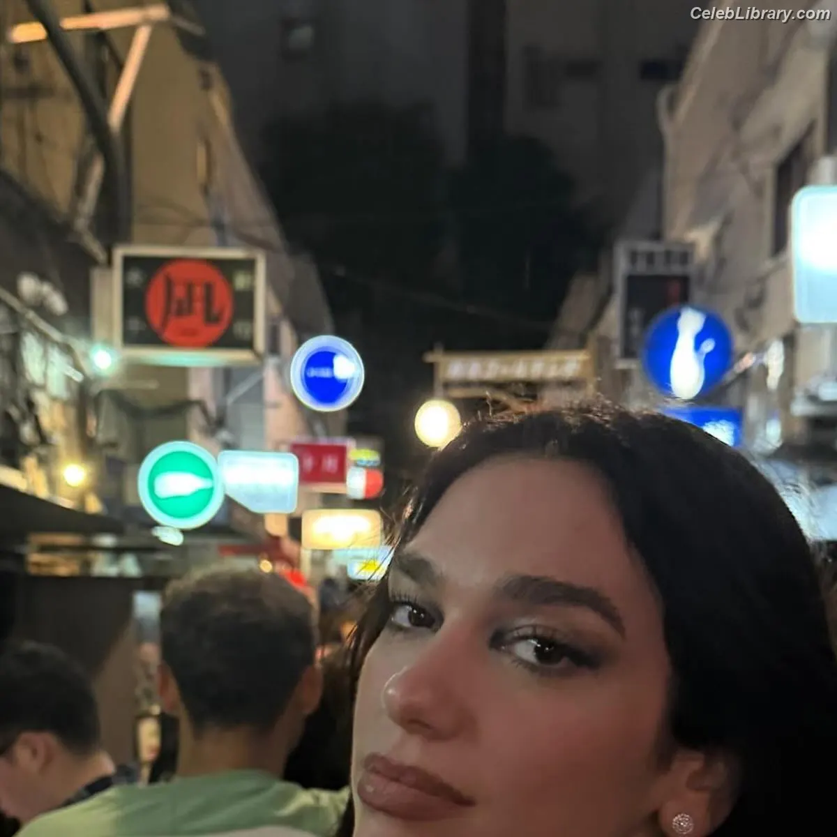 Dua Lipa photo 9 of 7813