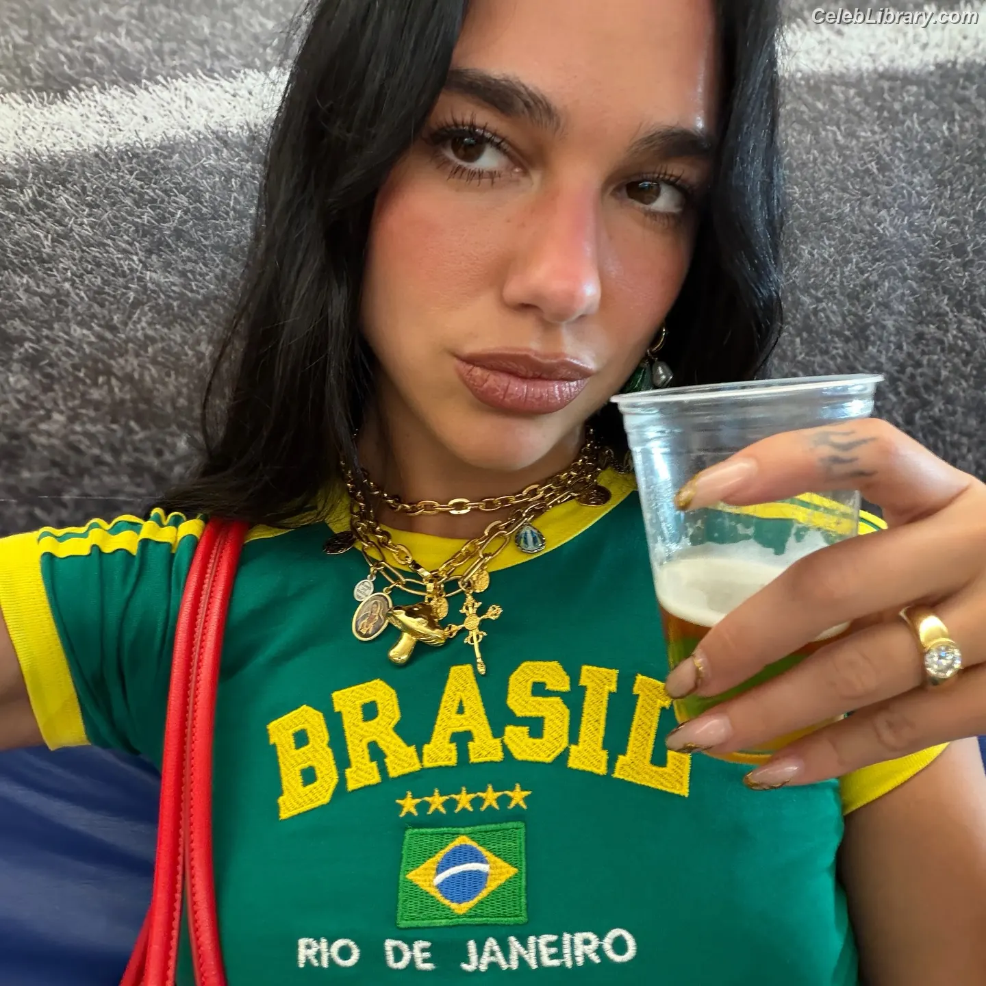 Dua Lipa photo 15 of 7813