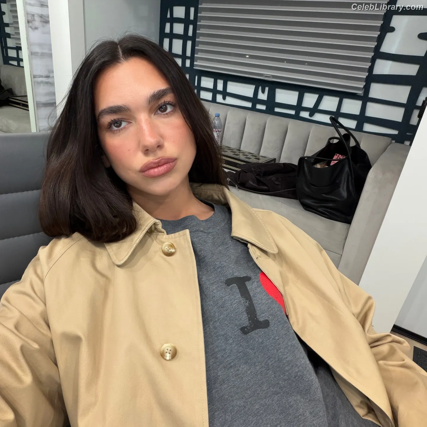 Dua Lipa photo 20 of 7813