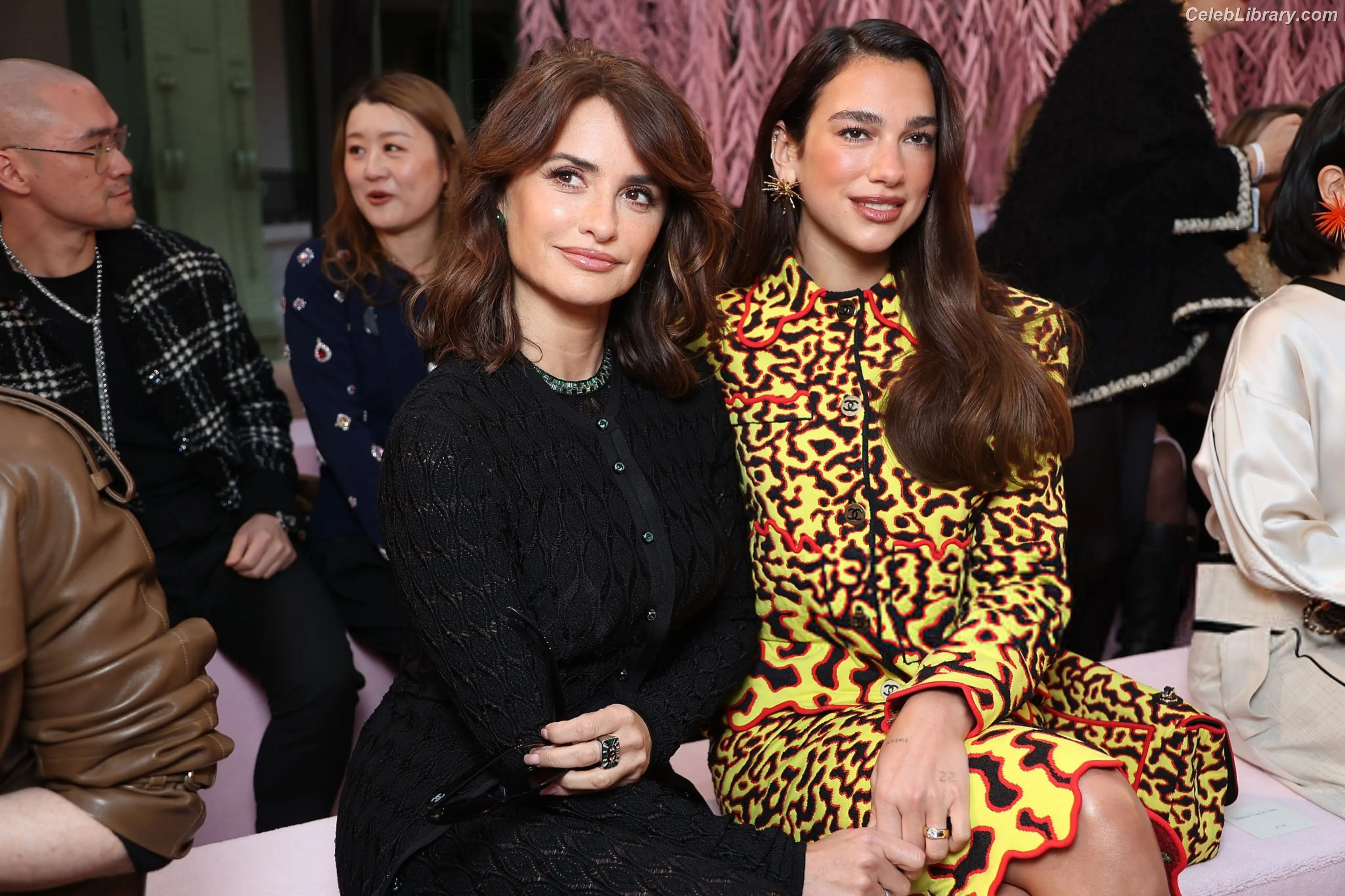 Dua Lipa photo 12 of 7813