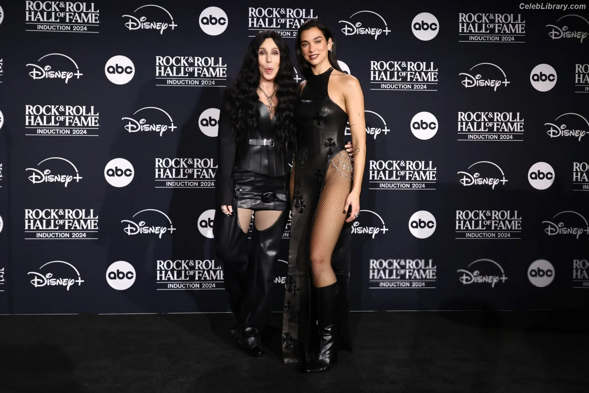 Dua Lipa photo 13 of 7813