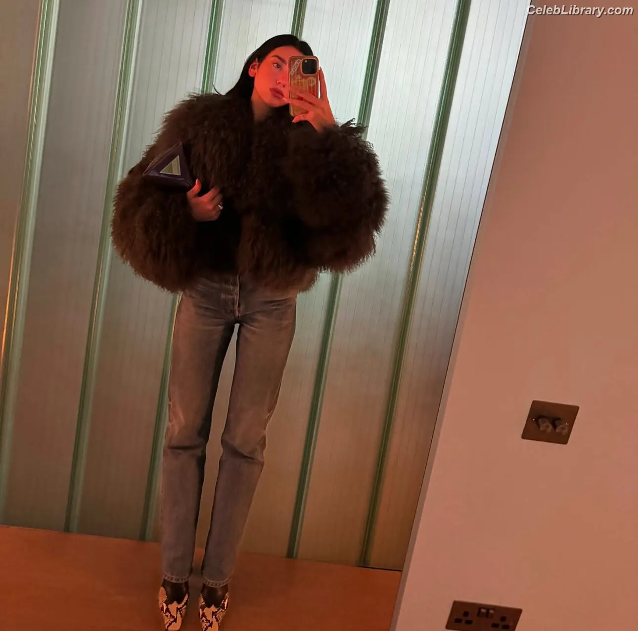 Dua Lipa photo 3 of 7813