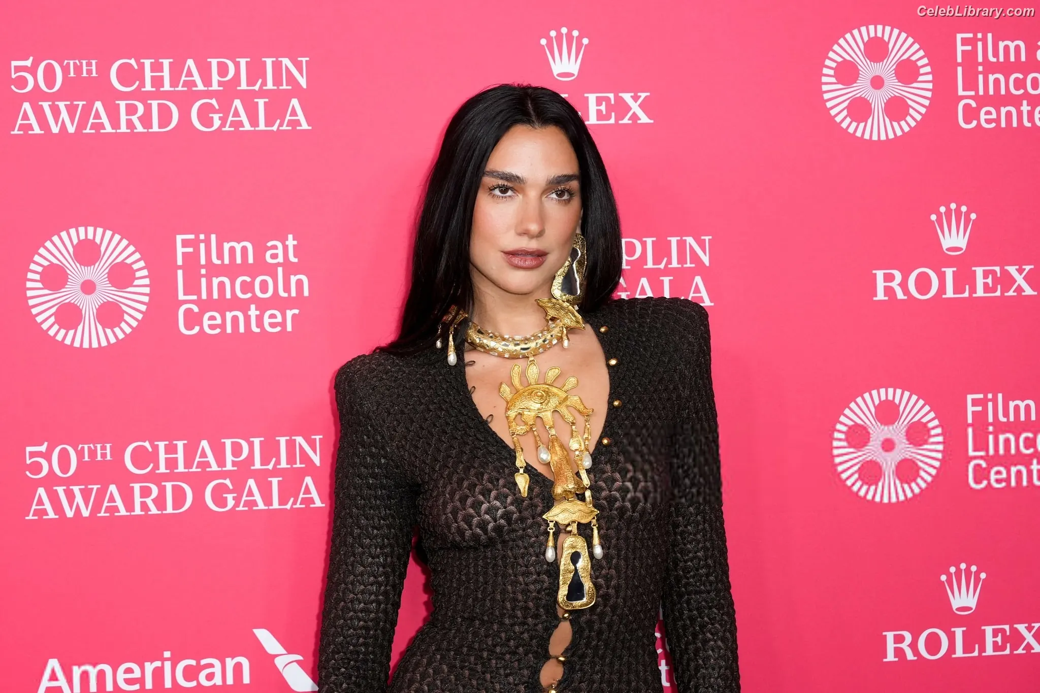Dua Lipa photo 13 of 7813