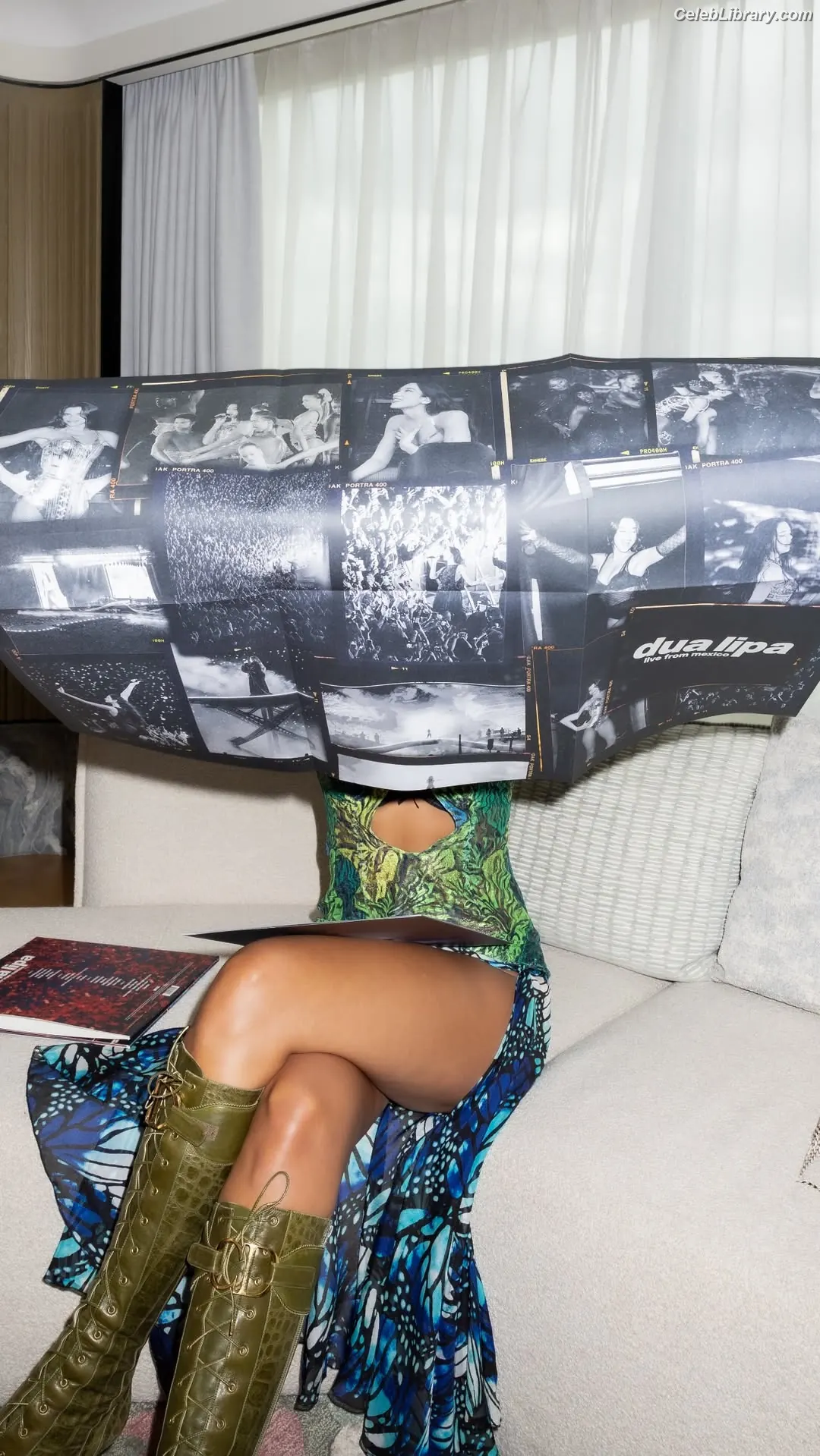 Dua Lipa photo 1 of 7813