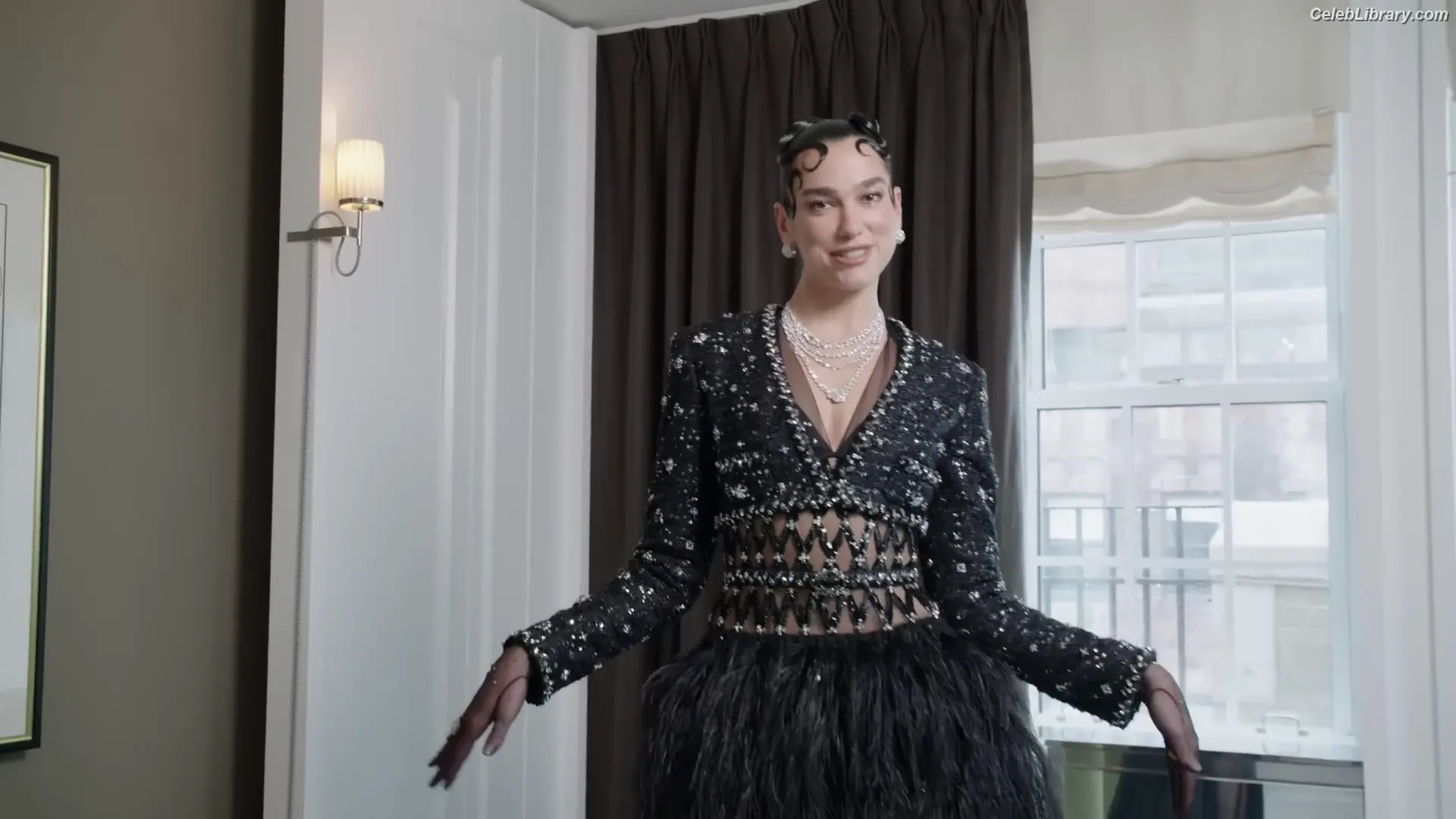 Dua Lipa photo 8 of 7813