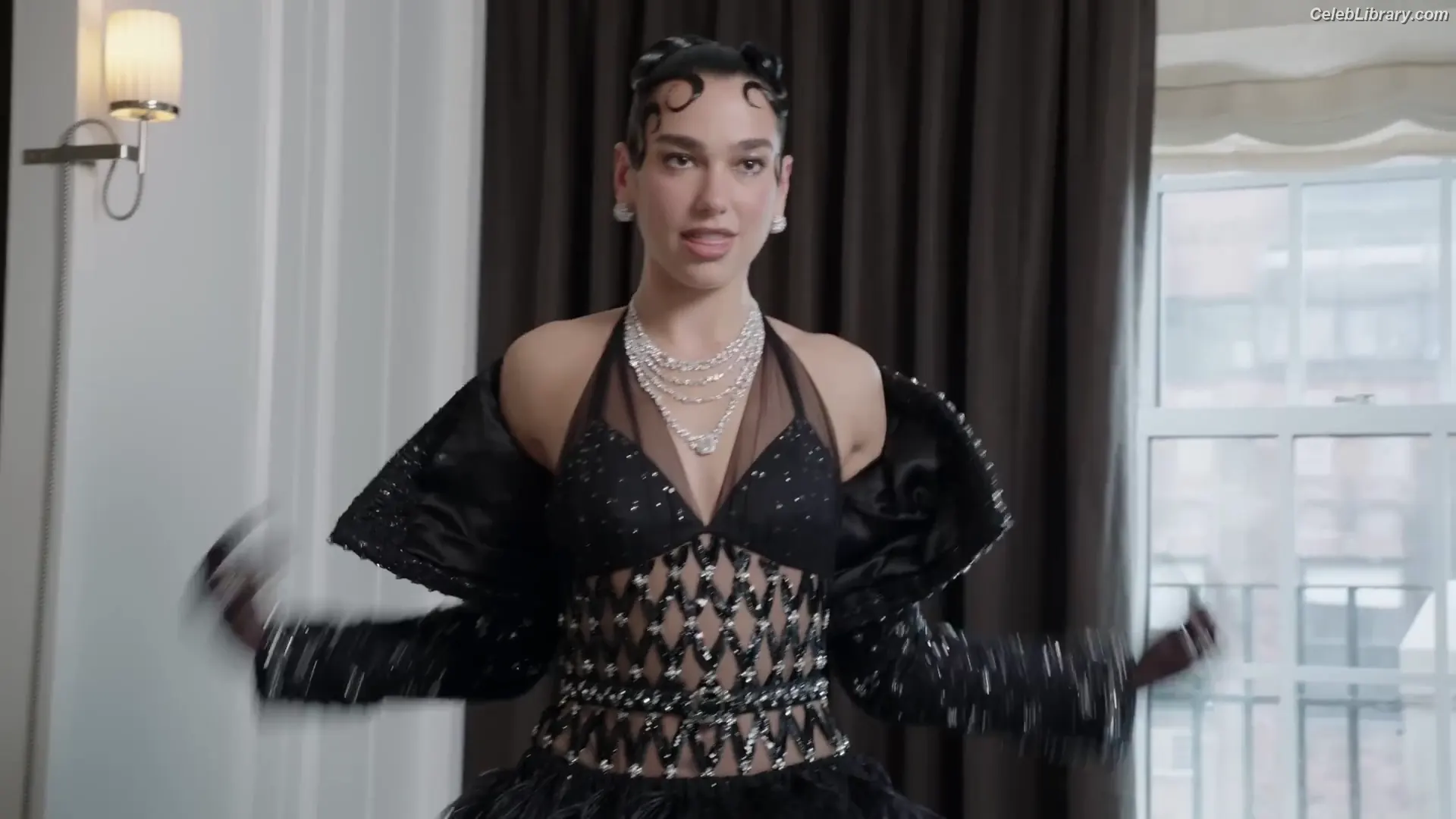 Dua Lipa photo 13 of 7813