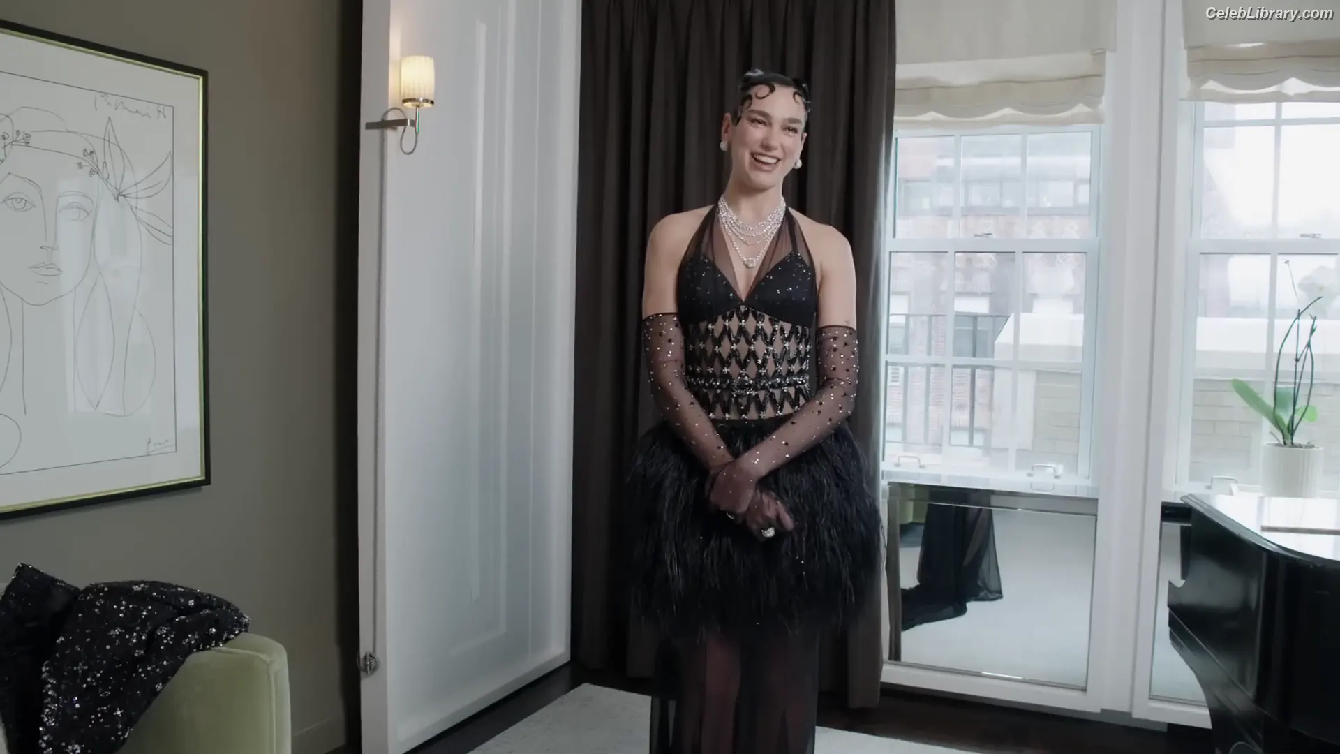 Dua Lipa photo 22 of 7813