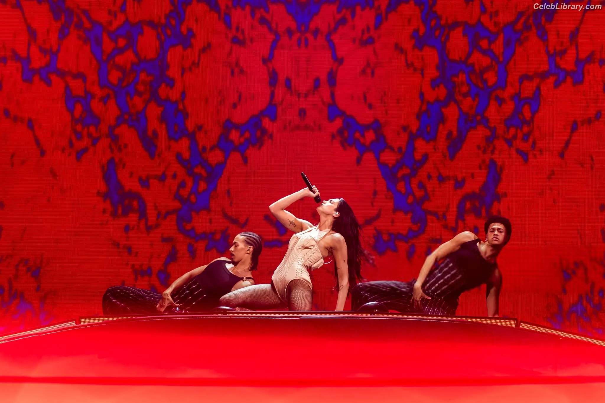 Dua Lipa photo 5 of 7813
