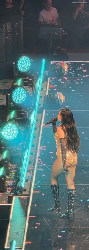 Dua Lipa photo 18 of 7804