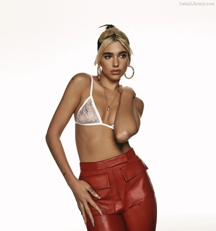 Dua Lipa photo 13 of 7804