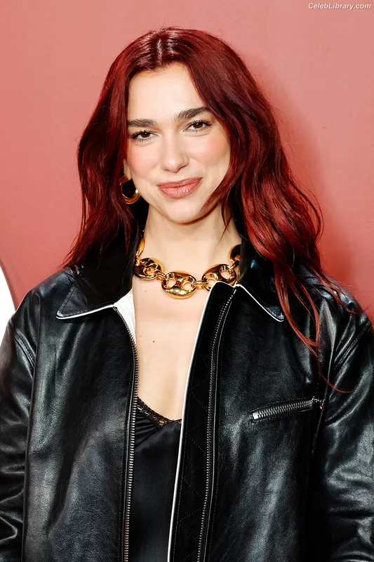 Dua Lipa photo 4 of 7804
