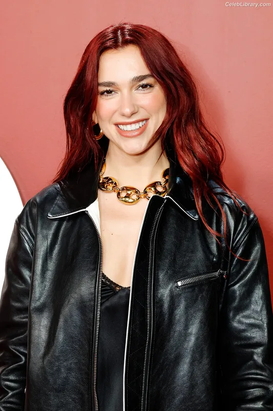 Dua Lipa photo 7 of 7804