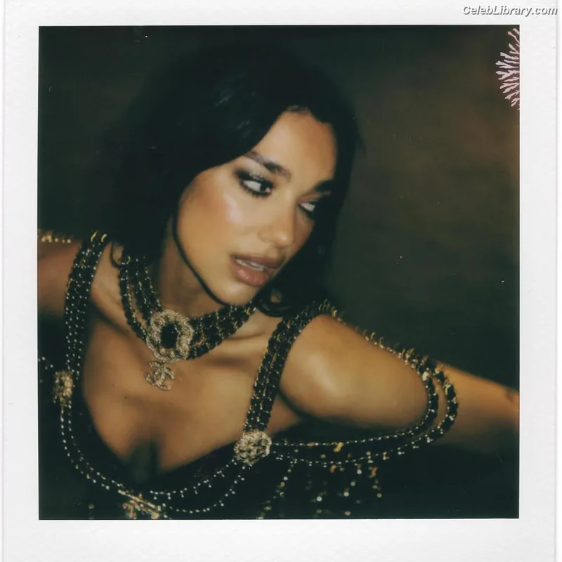 Dua Lipa photo 5 of 7804
