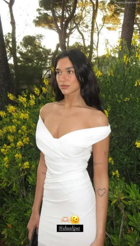 Dua Lipa photo 18 of 7804