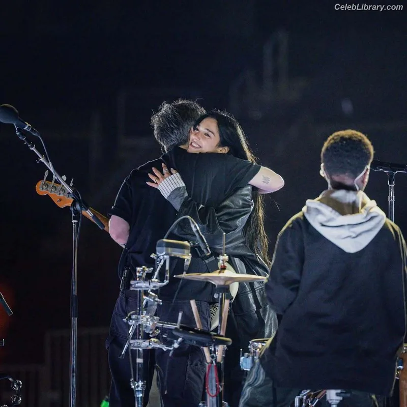 Dua Lipa photo 23 of 7804