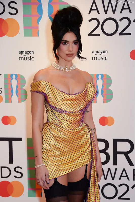 Dua Lipa photo 18 of 7804