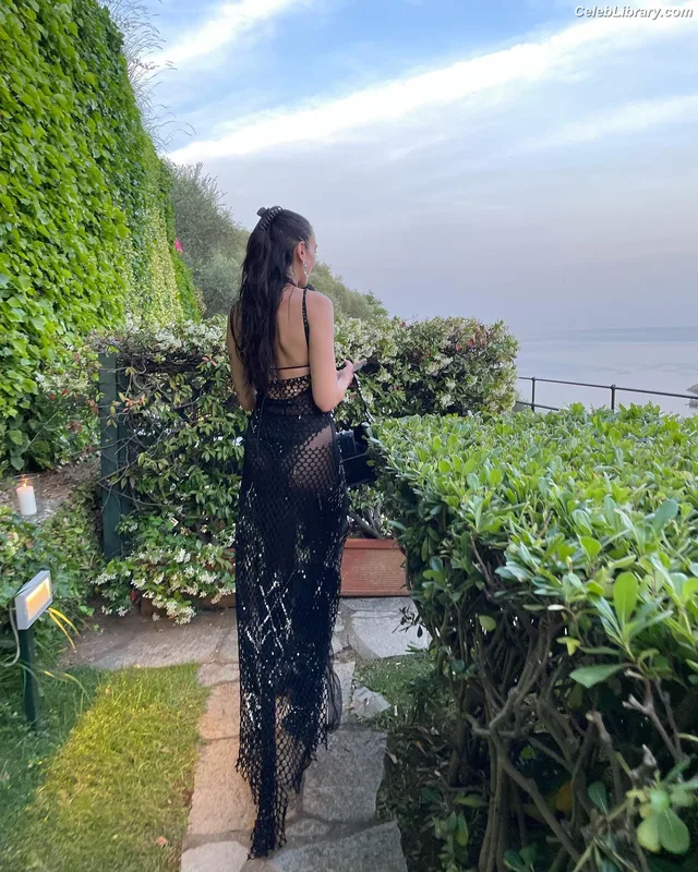 Dua Lipa photo 11 of 7804