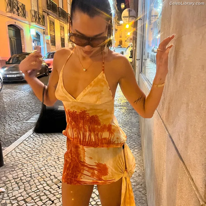Dua Lipa photo 22 of 7804