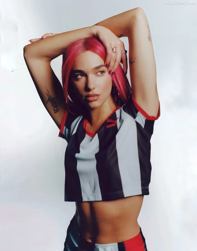 Dua Lipa photo 21 of 7804