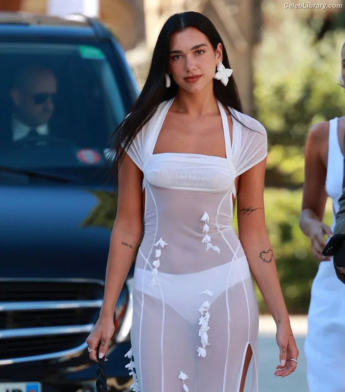 Dua Lipa photo 14 of 7804
