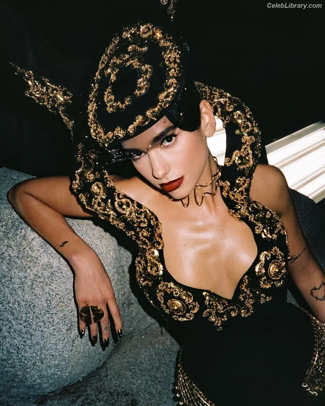 Dua Lipa photo 6 of 7804