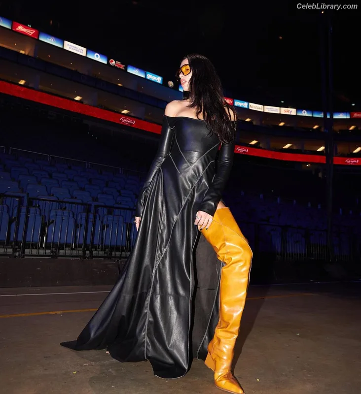 Dua Lipa photo 4 of 7804