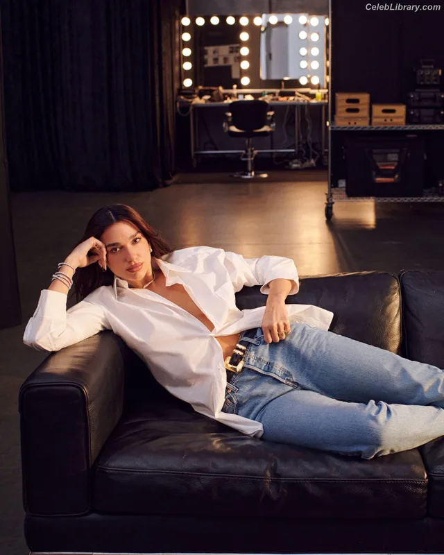 Dua Lipa photo 5 of 7804