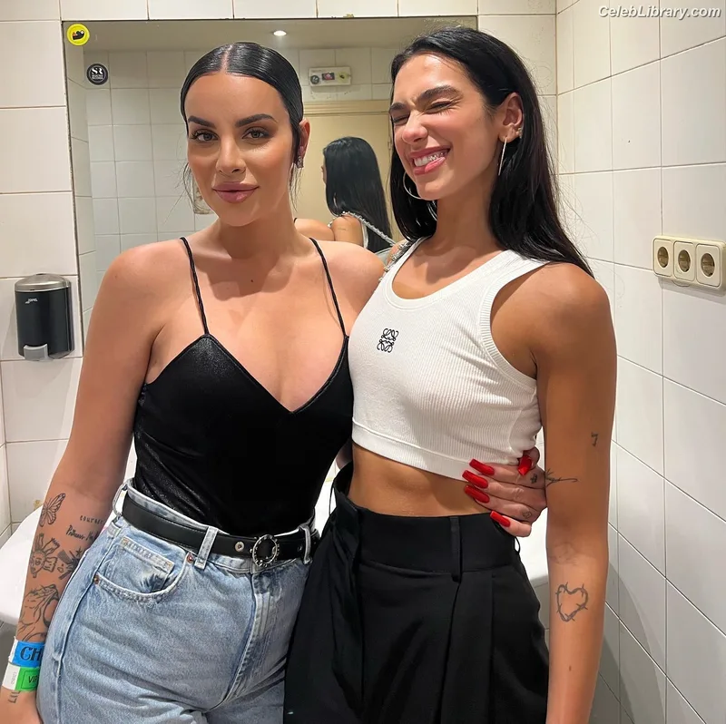 Dua Lipa photo 23 of 7804