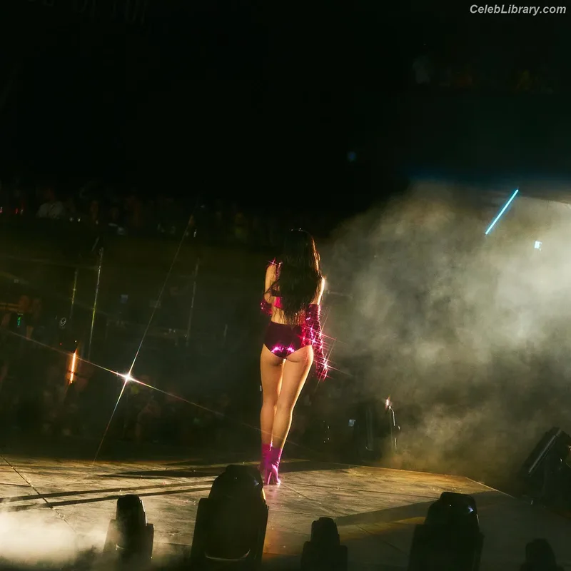 Dua Lipa photo 5 of 7804