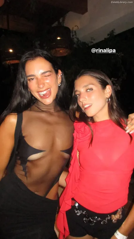 Dua Lipa photo 3 of 7804